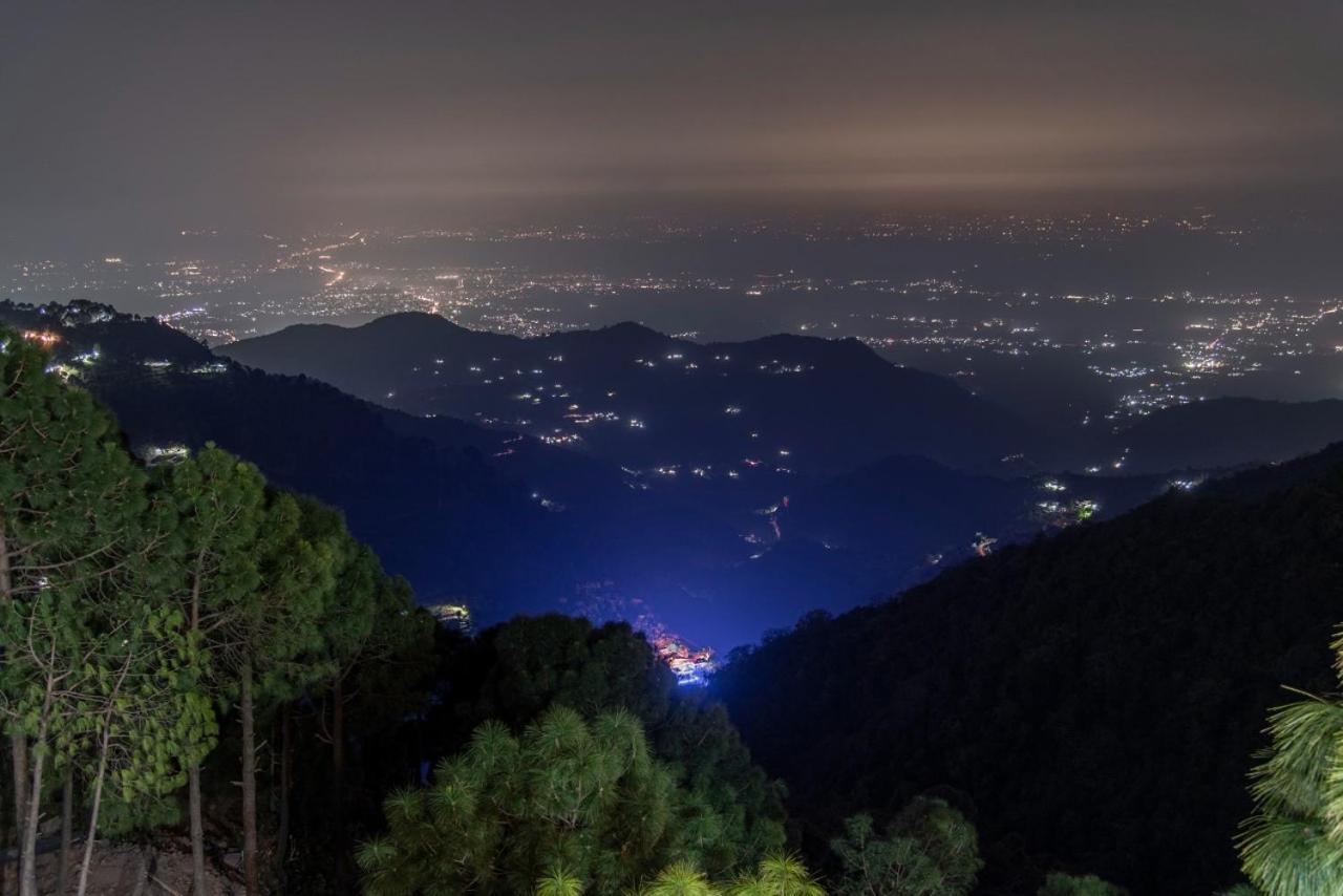 Urban Wave 2Bed Rooms By The North Edge Kasauli Exteriér fotografie