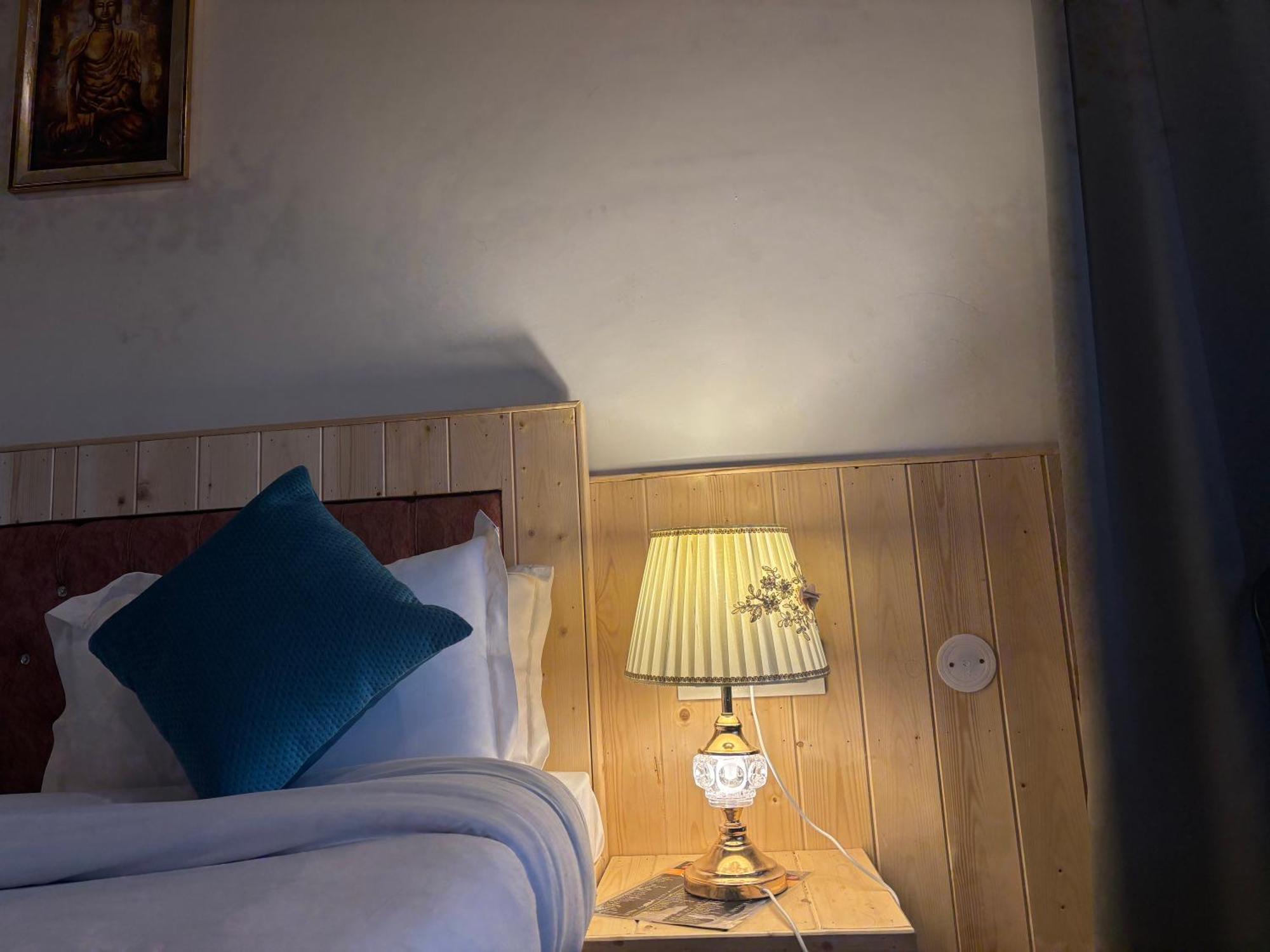 Urban Wave 2Bed Rooms By The North Edge Kasauli Exteriér fotografie