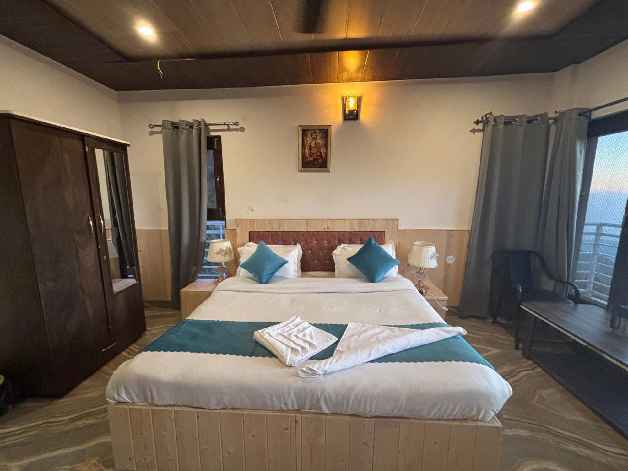 Urban Wave 2Bed Rooms By The North Edge Kasauli Exteriér fotografie